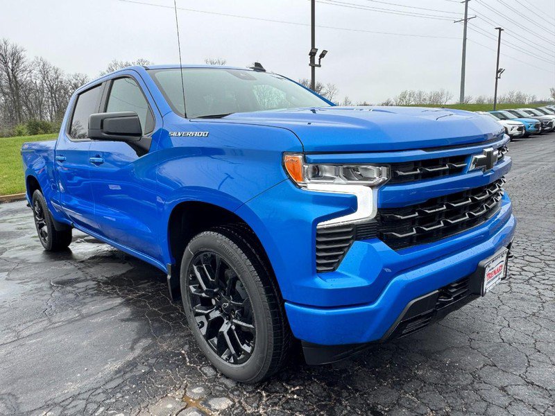 New 2025 Chevrolet Silverado 1500 RST w/ Convenience Package II AWD/4WD image 2
