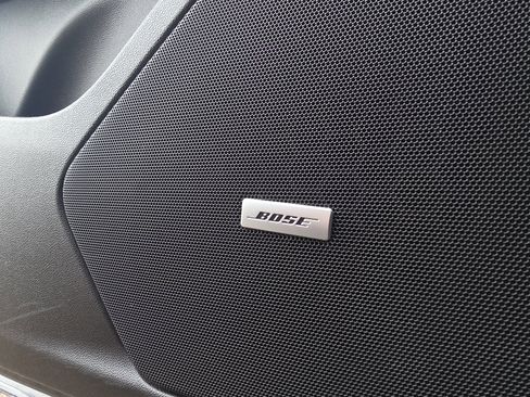 Used 2018 Cadillac XT5 Platinum w/ Driver Assist Package image 16