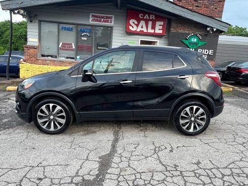 Used 2017 Buick Encore Preferred FWD image 2