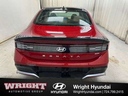 New 2025 Hyundai Sonata Limited image 5