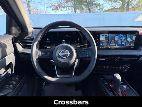 New 2026 Nissan Kicks SR w/ Cold Weather Package image 17