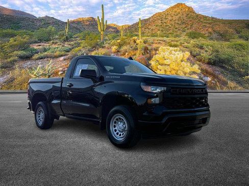 Used 2025 Chevrolet Silverado 1500 W/T w/ WT Value Package image 2