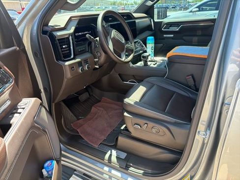 Used 2025 GMC Sierra 1500 Denali w/ Technology Package image 7