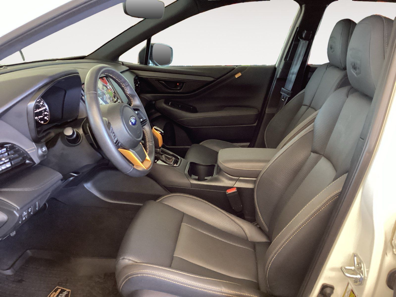 Used 2025 Subaru Outback Wilderness AWD/4WD image 9