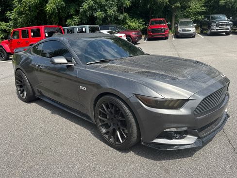 Used 2016 Ford Mustang GT Premium w/ GT Performance Package RWD image 3