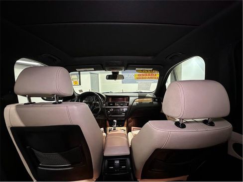 Used 2013 BMW X3 xDrive28i image 17
