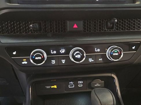 Used 2023 Honda CR-V EX image 18