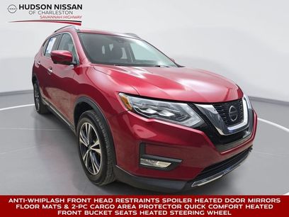 Used 2017 Nissan Rogue SL w/ SL Premium Package