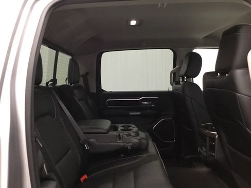 Used 2022 RAM 1500 Laramie AWD/4WD image 15