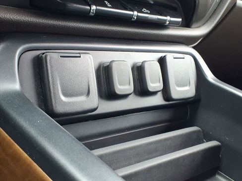 Used 2018 Chevrolet Silverado 1500 LTZ w/ Sport Package image 16