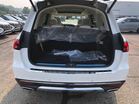 New 2025 Mercedes-Benz GLS 450 4MATIC image 35