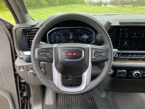 Certified 2026 GMC Sierra 1500 Elevation AWD/4WD image 25