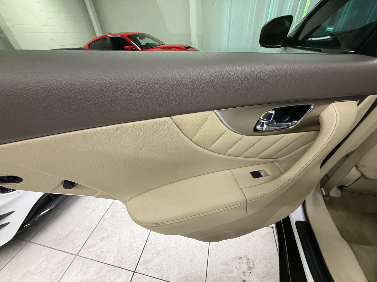 Used 2009 INFINITI FX35 2WD w/ Navigation Pkg image 15