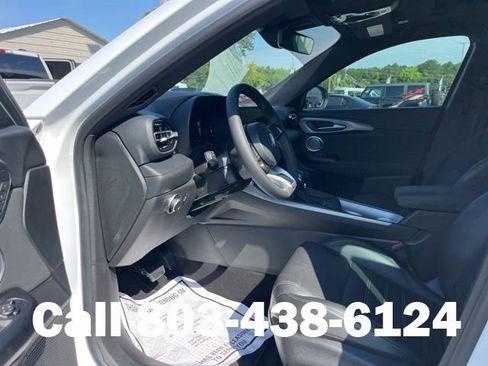 Used 2024 Dodge Hornet GT AWD/4WD image 7