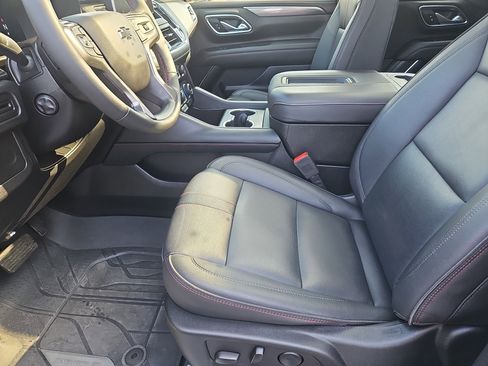 Used 2024 Chevrolet Tahoe RST w/ Luxury Package image 37