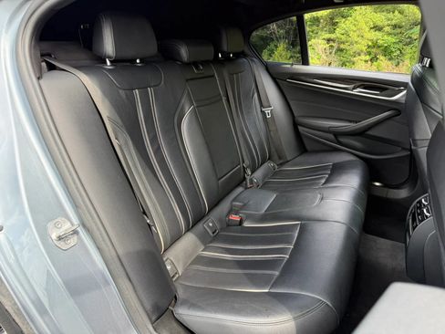 Used 2019 BMW 530i xDrive w/ Convenience Package AWD/4WD image 29