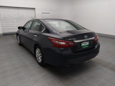 Used 2018 Nissan Altima 2.5 S w/ S Convenience Package FWD image 5