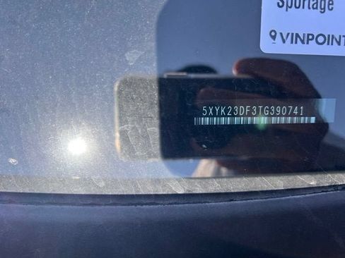 Used 2026 Kia Sportage LX FWD image 5