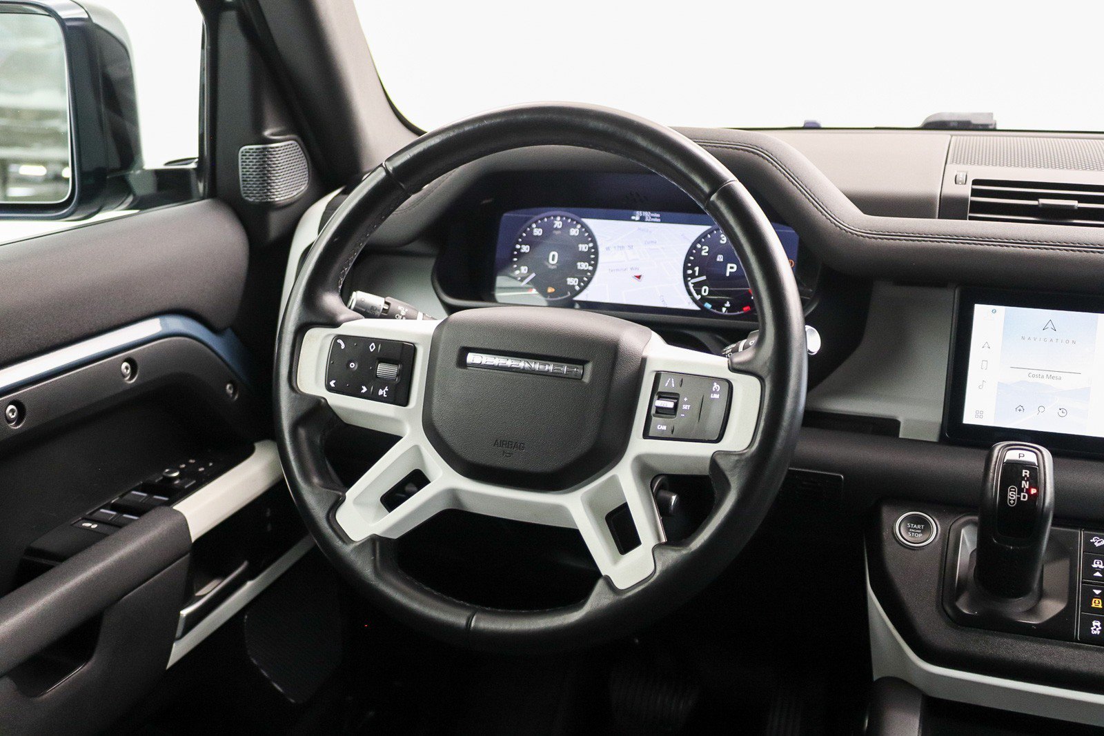 Used 2020 Land Rover Defender 110 SE AWD/4WD image 16