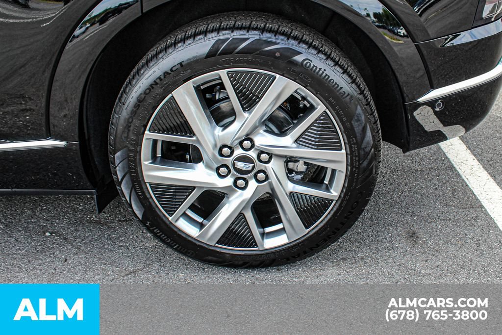 Used 2026 Cadillac Optiq Luxury 2 AWD/4WD image 15