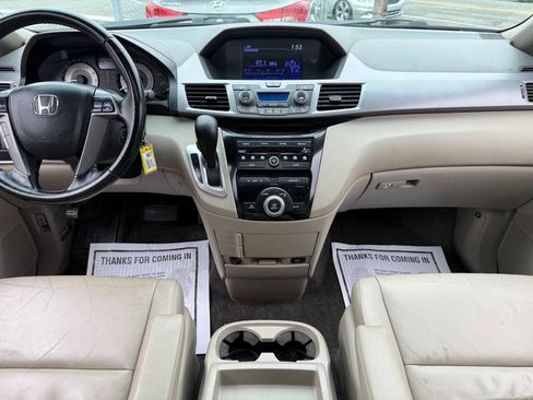 Used 2012 Honda Odyssey EX-L image 18