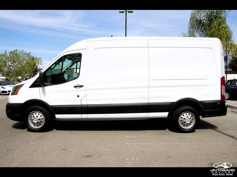 Used 2020 Ford Transit 350 Medium Roof RWD image 7