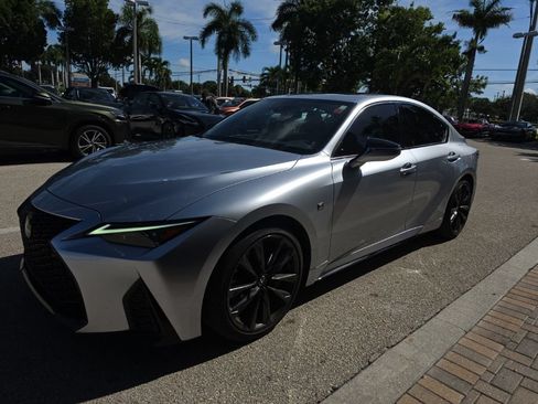 Used 2025 Lexus IS 350 F Sport RWD image 2