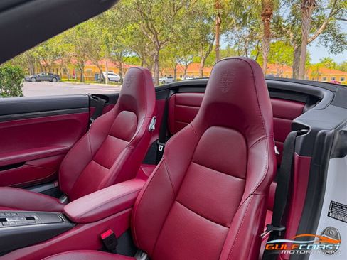 Used 2018 Porsche 911 Turbo S AWD/4WD image 22