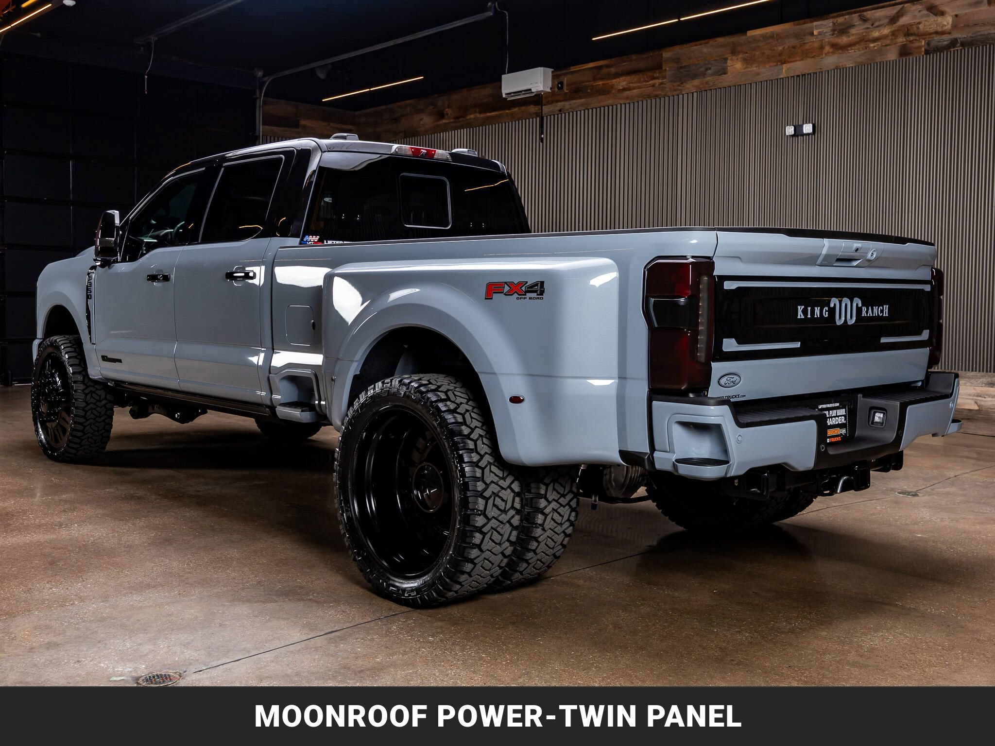 Used 2026 Ford F350 King Ranch w/ Chrome Package AWD/4WD image 7