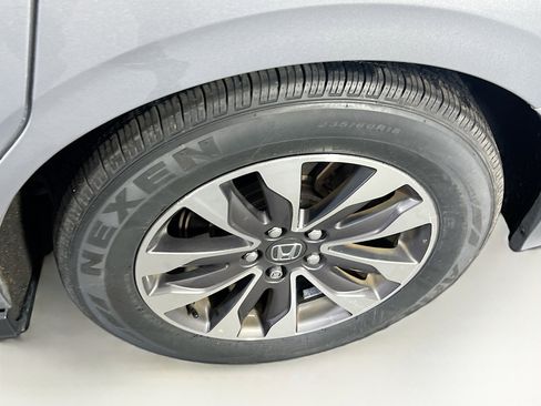 Used 2023 Honda Odyssey EX-L image 32