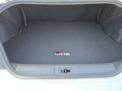 Used 2024 Toyota GR86 Premium RWD image 6