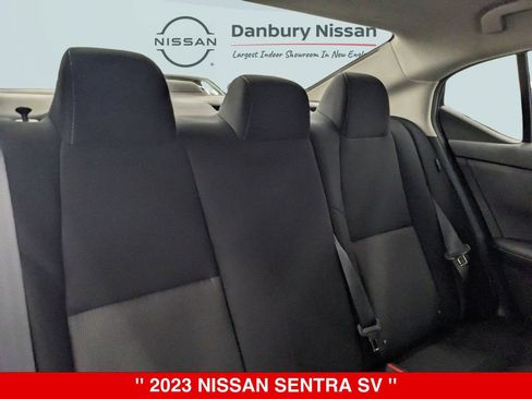 Certified 2023 Nissan Sentra SV FWD image 33