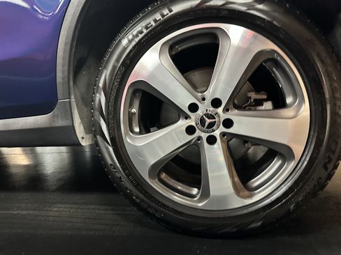 Used 2018 Mercedes-Benz GLC 300 image 42