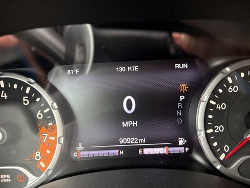 Used 2016 Jeep Renegade Limited AWD/4WD image 8