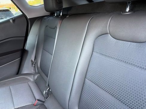 Used 2026 Chevrolet Trax LT FWD image 9