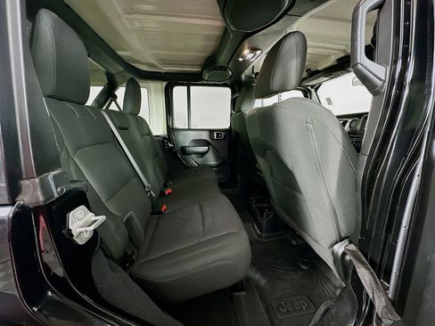 Used 2020 Jeep Wrangler Unlimited Sport S AWD/4WD image 30