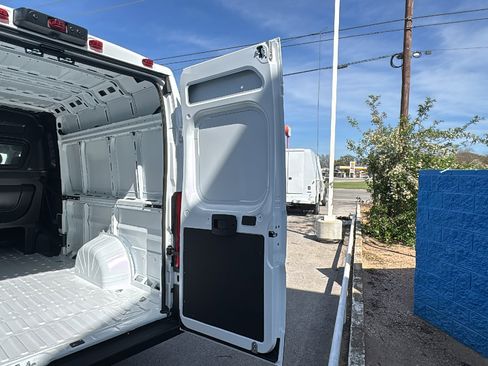 New 2026 RAM ProMaster 3500 w/ Crew Van Package image 23