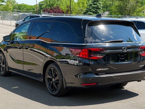 Used 2023 Honda Odyssey Sport image 5