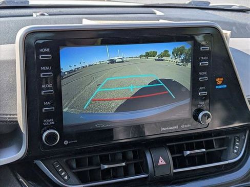 Used 2020 Toyota C-HR Limited image 13