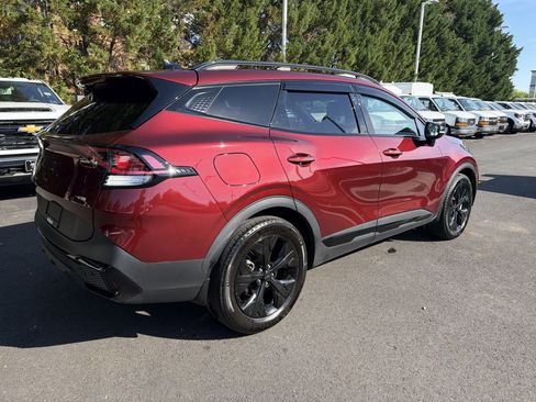 Used 2025 Kia Sportage X-Line AWD/4WD image 10