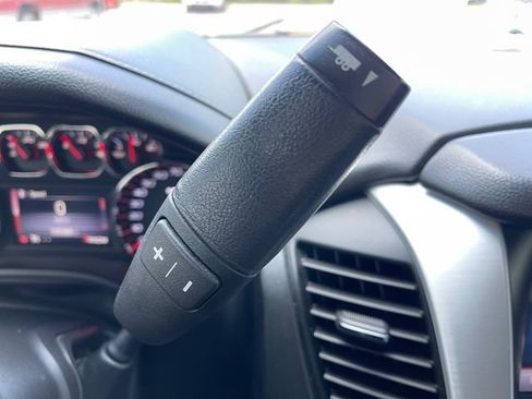 Used 2015 GMC Yukon XL SLT AWD/4WD image 17