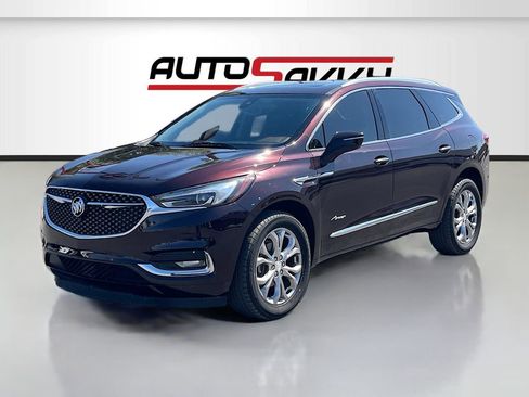 Used 2020 Buick Enclave Avenir w/ Avenir Technology Package FWD image 3