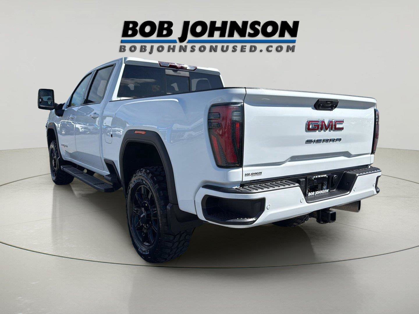 Used 2024 GMC Sierra 3500 AT4 w/ AT4 Preferred Package AWD/4WD image 5