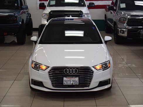 Used 2017 Audi A3 e-tron Premium FWD image 9