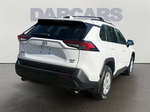 Used 2021 Toyota RAV4 XLE w/ Convenience Package AWD/4WD image 7
