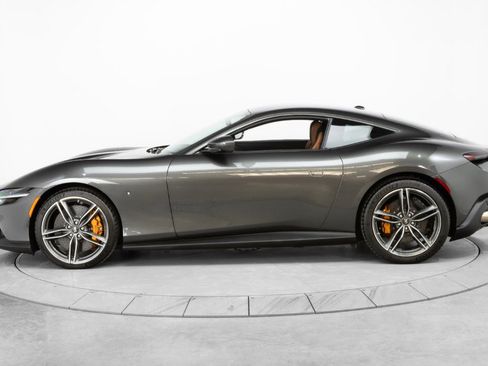 Certified 2024 Ferrari Roma image 4