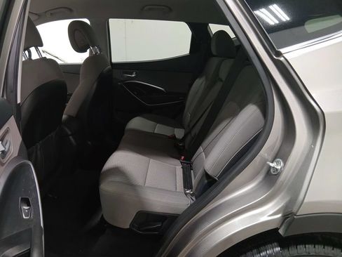 Used 2017 Hyundai Santa Fe Sport FWD image 13