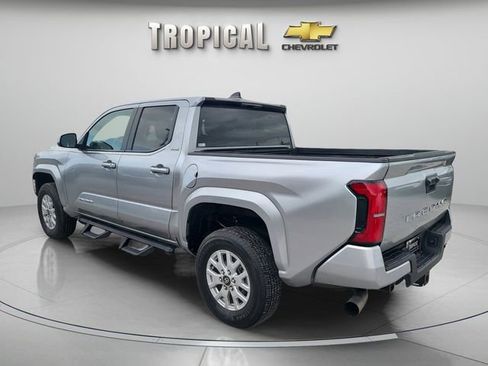 Used 2024 Toyota Tacoma SR5 image 3