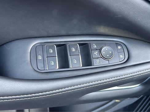 Used 2026 INFINITI QX60 Luxe w/ Cargo Package FWD image 22