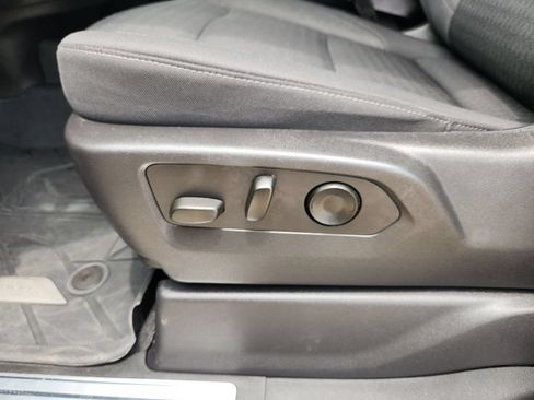Used 2023 Chevrolet Silverado 1500 RST AWD/4WD image 25